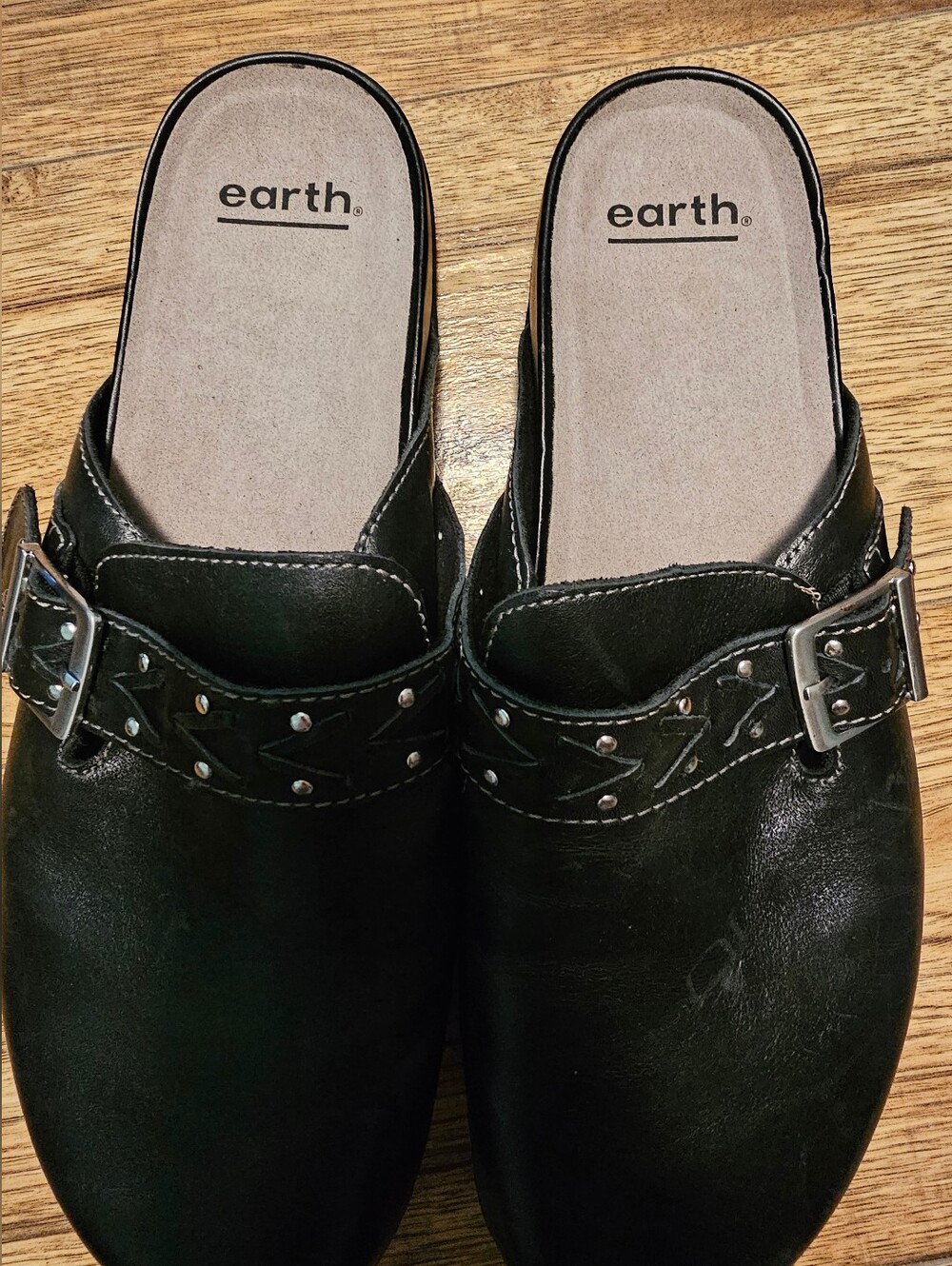Earth Sand Cayman Slide On Shoes - Picture 4 of 8